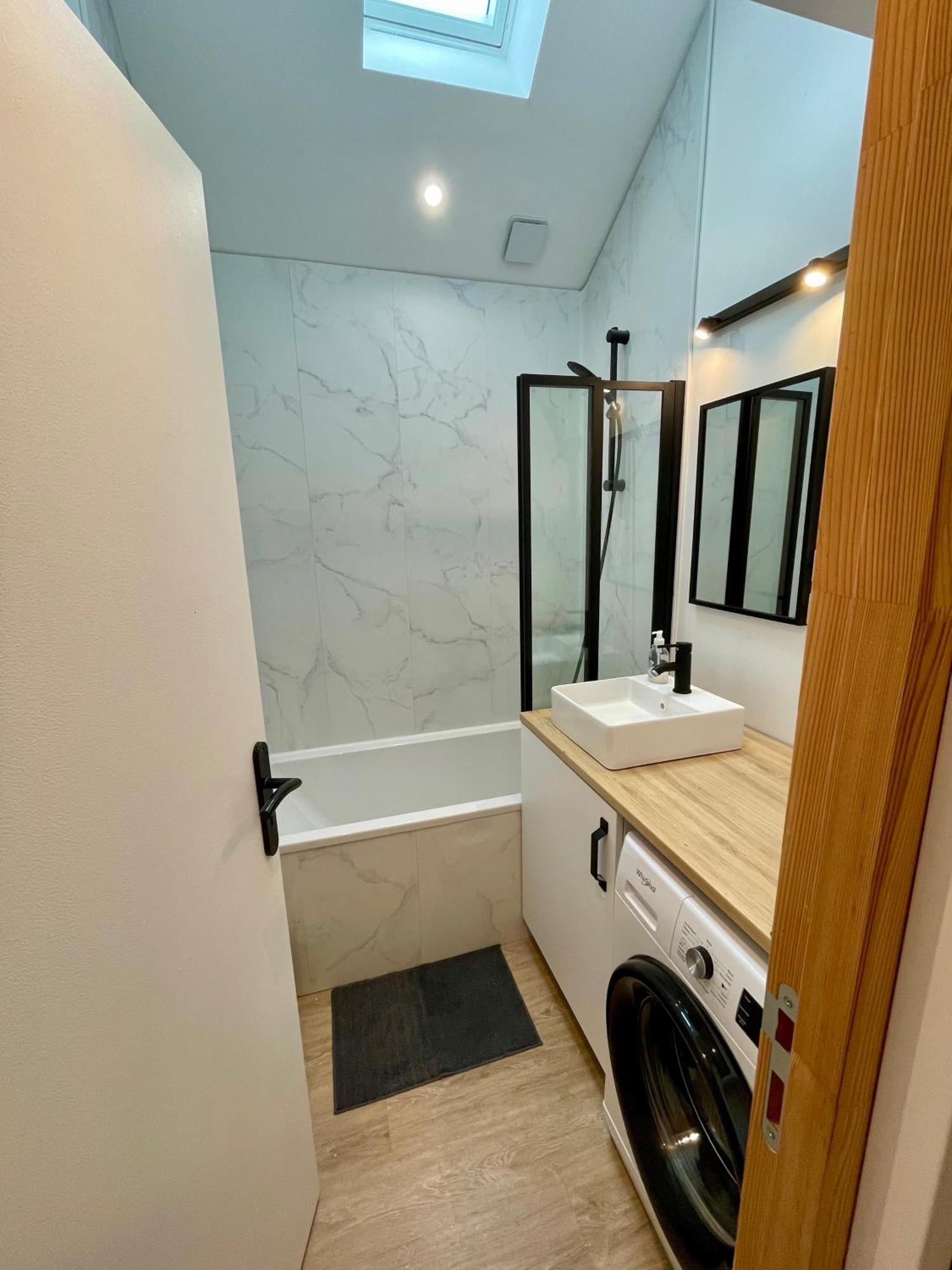 Villa Patio - 2min Gare - Local Velos Motos - Clim *